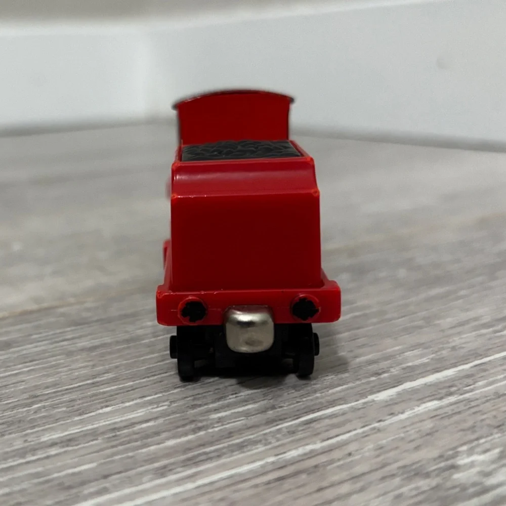 Diecast Pull-N-Zoom James